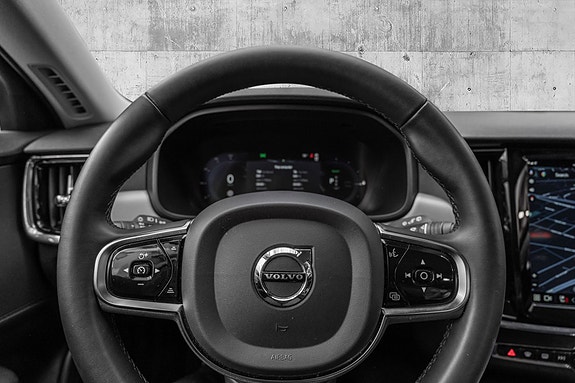 Volvo V90 13 of 26