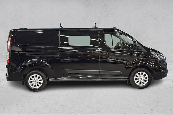 Ford Transit Custom 6 of 22
