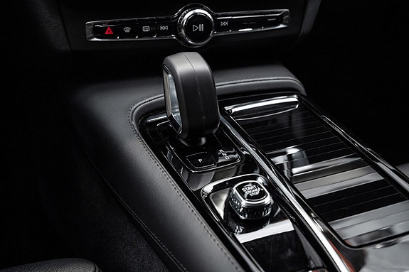 Volvo V90 19 of 28