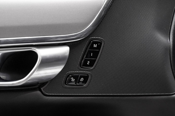 Volvo V90 23 of 28