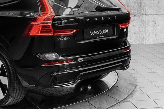 Volvo XC60 6 of 30