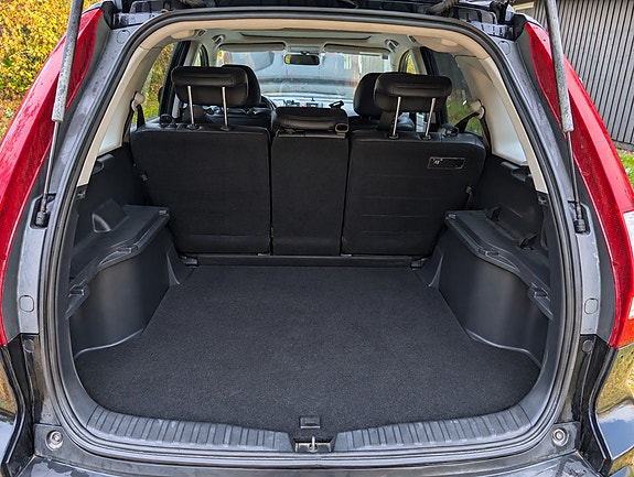 Honda CR-V 2 of 8