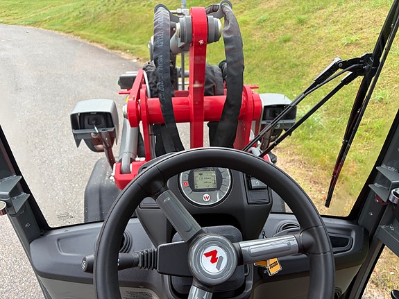 Weidemann 1390 plus/Brøyte klar/3/4 funksjon/AC,Stor pumpe/SMS 13 of 13