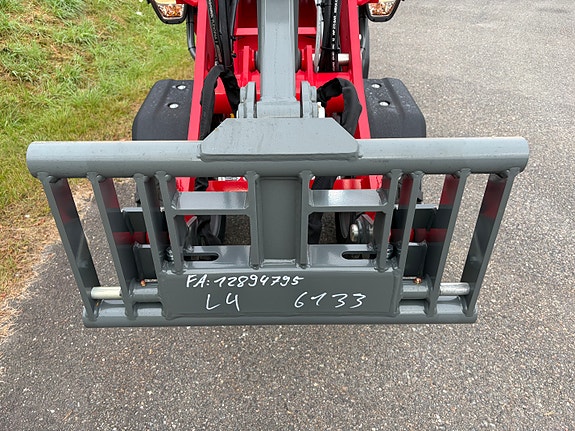 Weidemann 1390 plus/Brøyte klar/3/4 funksjon/AC,Stor pumpe/SMS 5 of 13