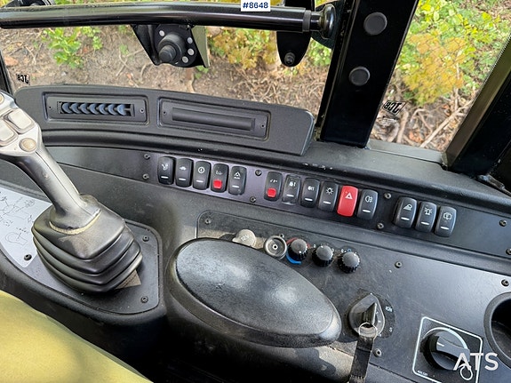 JCB 409 T4 Hjullaster m/ Skuffe – 2052 timer! 19 of 24
