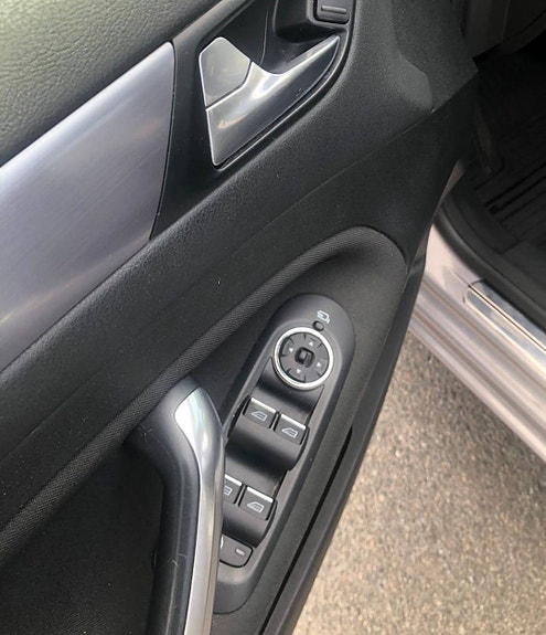 Ford Mondeo 8 of 21