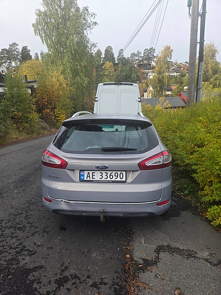 Ford Mondeo 17 of 21