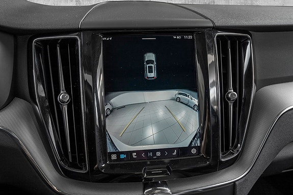 Volvo XC60 22 of 30