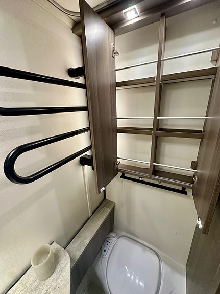 Bilde 28 av KABE ESTATE 470 GLE 230Bredde./Designpakke/Komfortpakke1/Steikeovn/Ekstern ruterantenne.