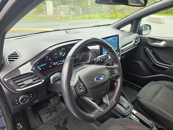 Ford Fiesta 7 of 18