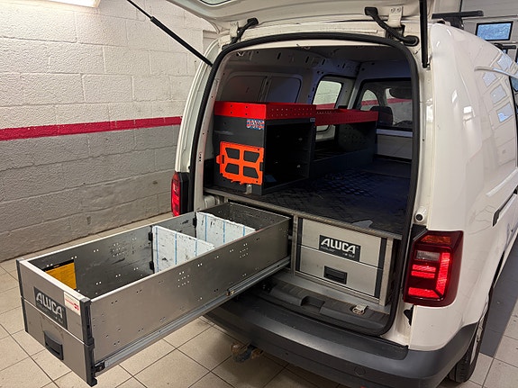 Volkswagen Caddy Maxi 6 of 10