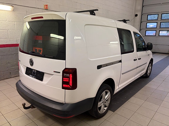 Volkswagen Caddy Maxi 5 of 10