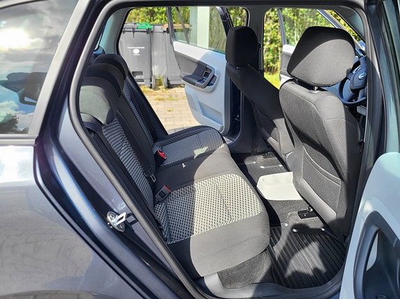 Skoda Fabia 17 of 22