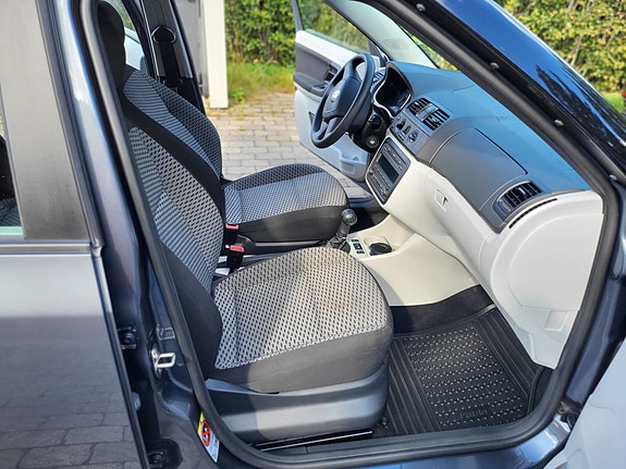Skoda Fabia 13 of 22