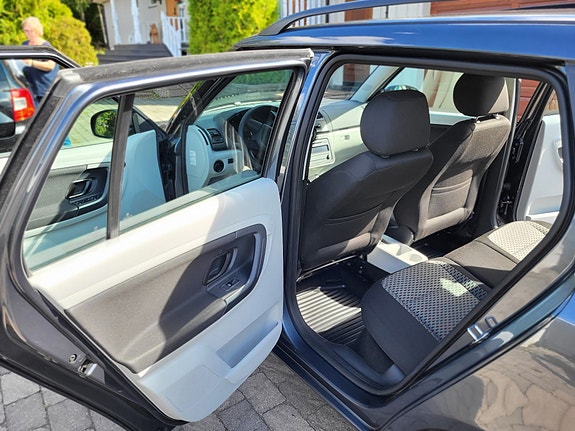 Skoda Fabia 14 of 22