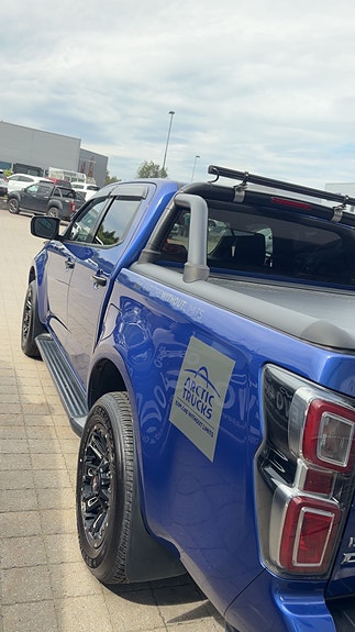 Isuzu D-max 4 of 11