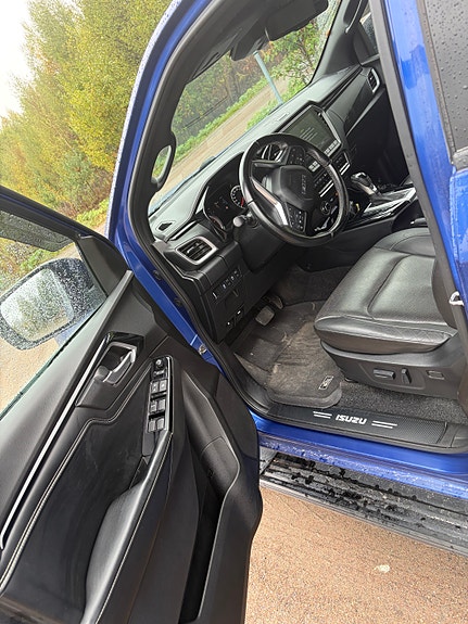Isuzu D-max 8 of 11