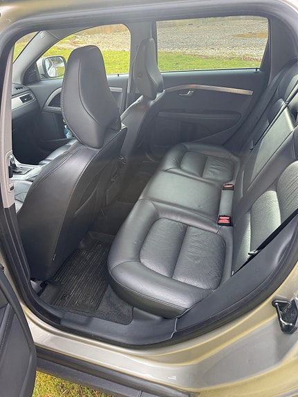 Volvo XC70 16 of 24