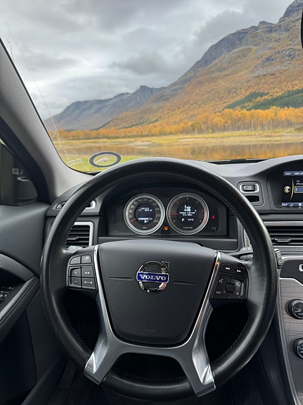 Volvo XC70 12 of 24