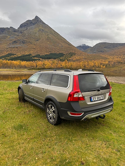 Volvo XC70 5 of 24