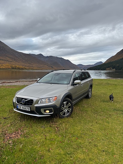 Volvo XC70 3 of 24