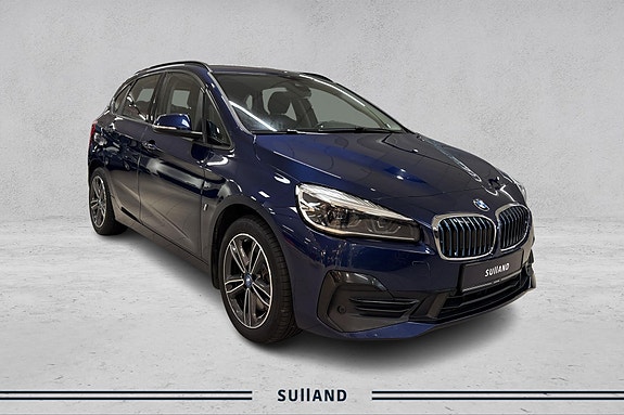 BMW 225xe 7 of 19