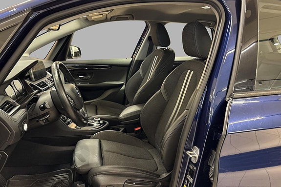 BMW 225xe 11 of 19