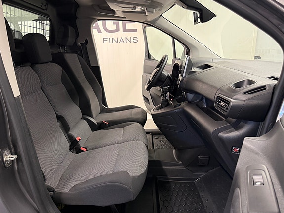 Citroen Berlingo 9 of 28