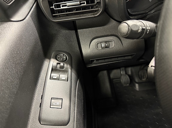 Citroen Berlingo 18 of 28