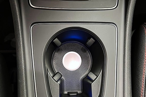 Mercedes-Benz CLA220 19 of 21