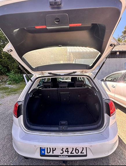 Volkswagen Golf VIII 9 of 10