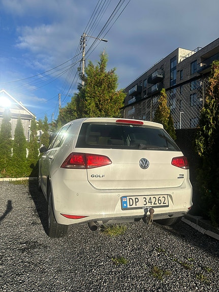 Volkswagen Golf VIII 4 of 10