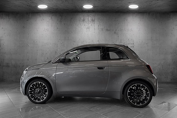 Fiat 500 2 of 21