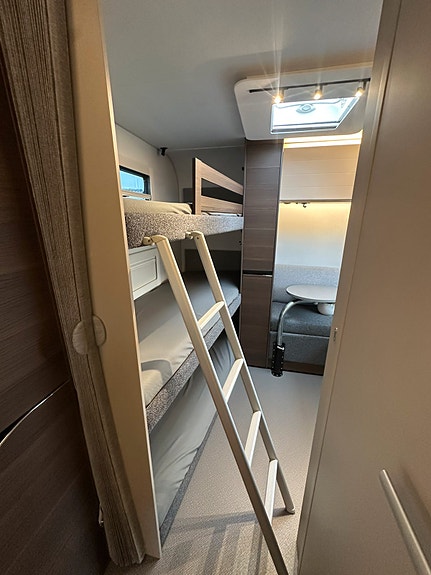 Adria 763uk 26 of 30