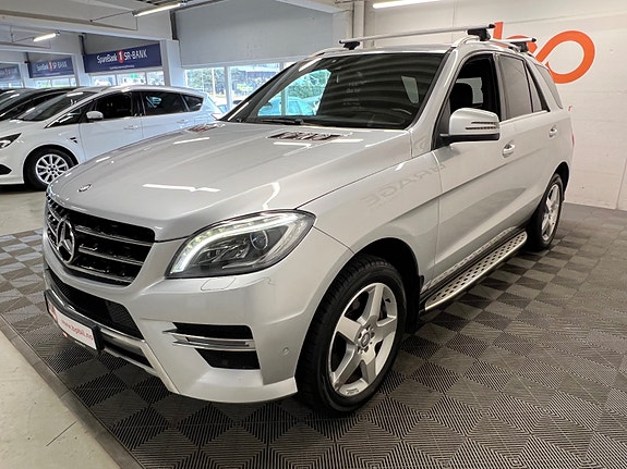 Mercedes-Benz ML250 11 of 30