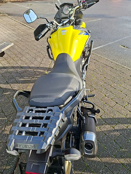 Suzuki DL 650 V-Strom XT 15 of 30