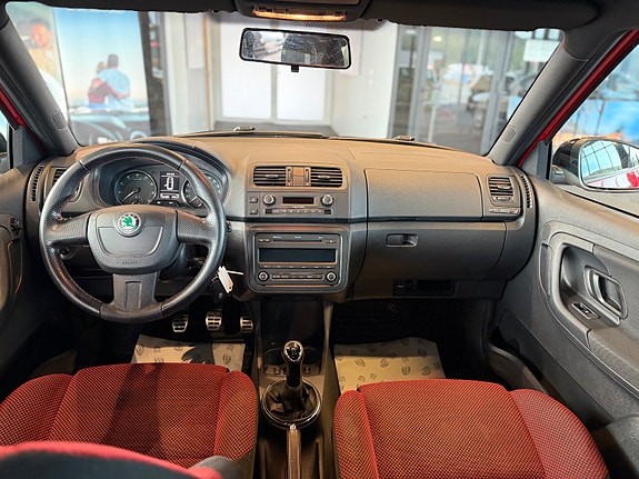 Skoda Fabia 11 of 18