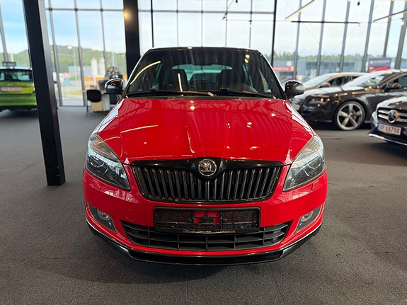 Skoda Fabia 2 of 18