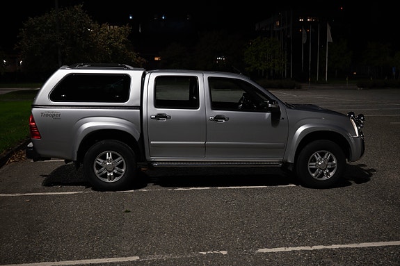 Isuzu D-max 8 of 30