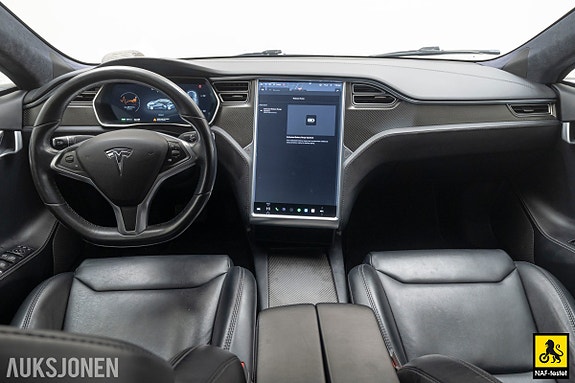 Tesla Model S 22 of 30