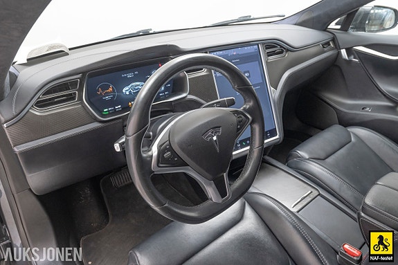 Tesla Model S 10 of 30