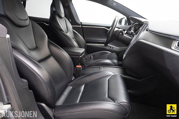Tesla Model S 15 of 30