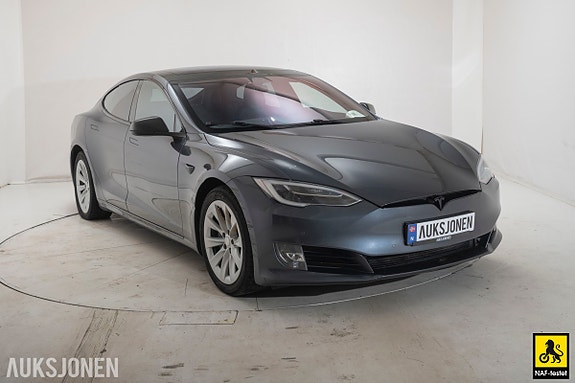 Tesla Model S 3 of 30