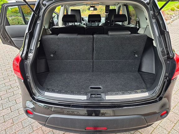 Nissan Qashqai+2 12 of 21