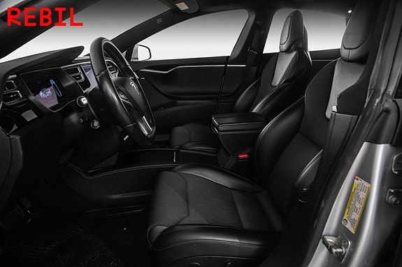 Tesla Model S 8 of 28