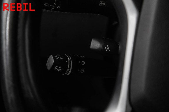 Tesla Model S 15 of 28