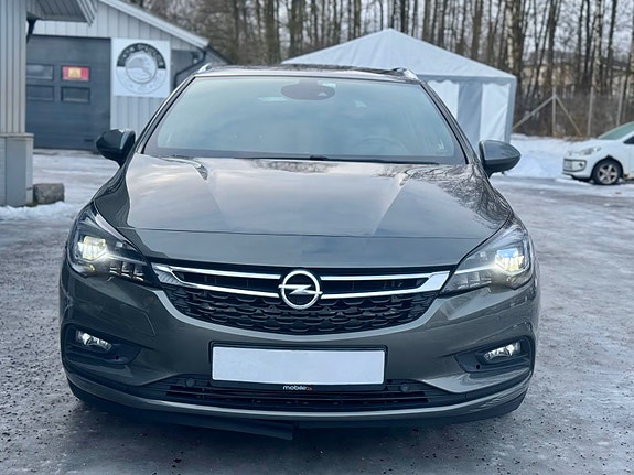 Opel Astra 2 of 24