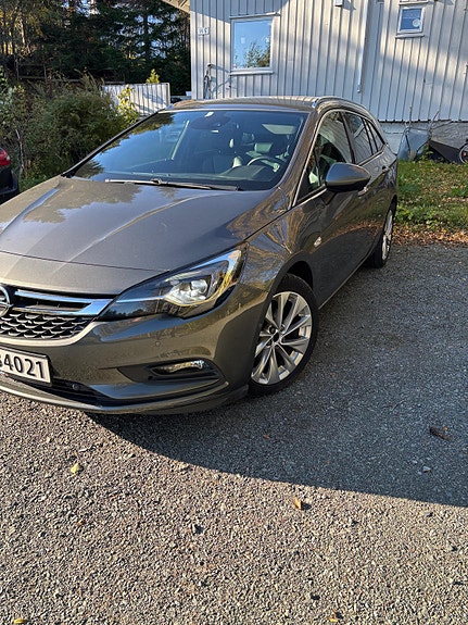 Opel Astra 12 of 24