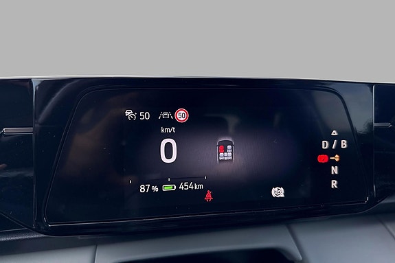 Ford Explorer 13 of 30