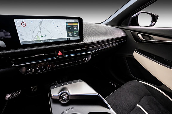 Kia EV6 14 of 30